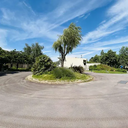 T2 51m² Avec Piscine, Jardin Et Terrasse, Quartier Calme - Fr-1-245-205 Apartment Saint-Andre-des-Eaux (Loire-Atlantique)